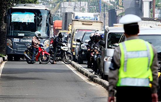 Hati - hati Gan, Adanya Jokowi Bikin Jakarta Menjadi Susah (Resiko Gan)!!! 15